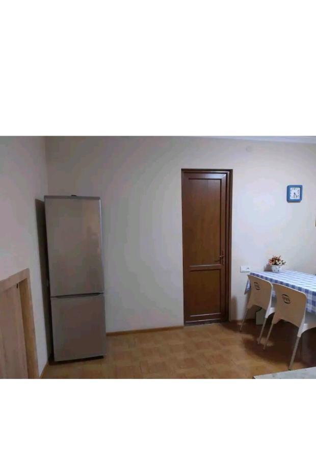 Apartamento Geo Kutaisi Exterior foto