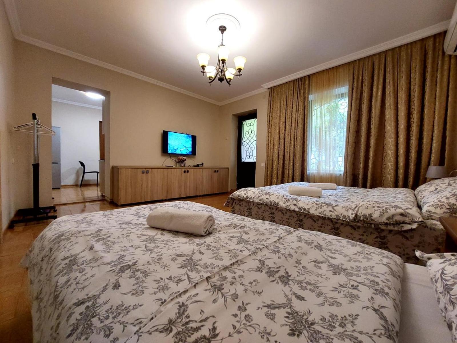 Apartamento Geo Kutaisi Exterior foto